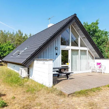 8 Person In Fur-by Traum Casa de Férias *